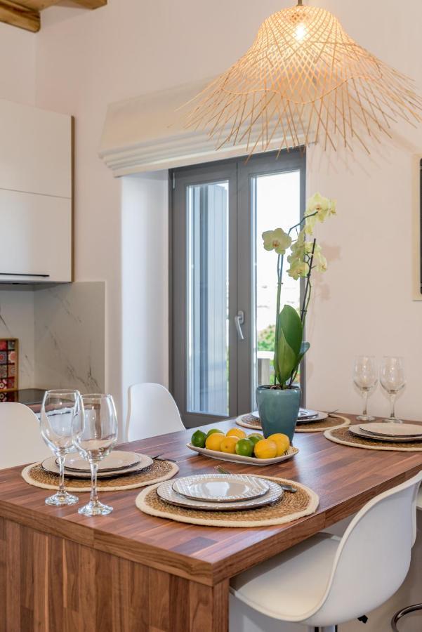 Esperanza Apartments Αδάμας Εξωτερικό φωτογραφία